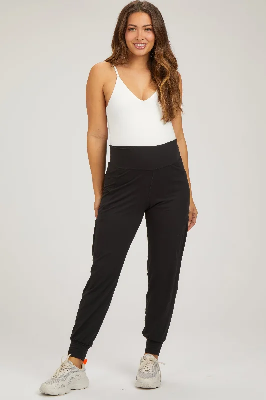 Black Cargo Pocket Maternity Jogger PantsRipped Jeans