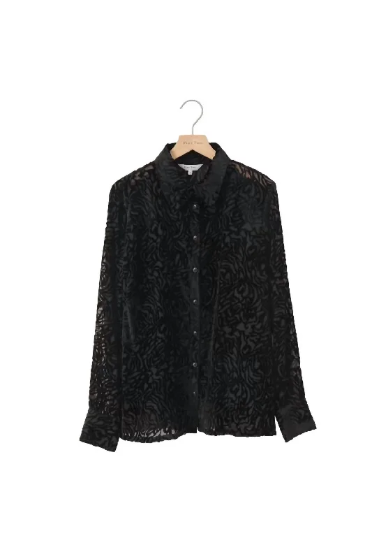 Beaded ShirtsWomen's Delvin Blouse In Black