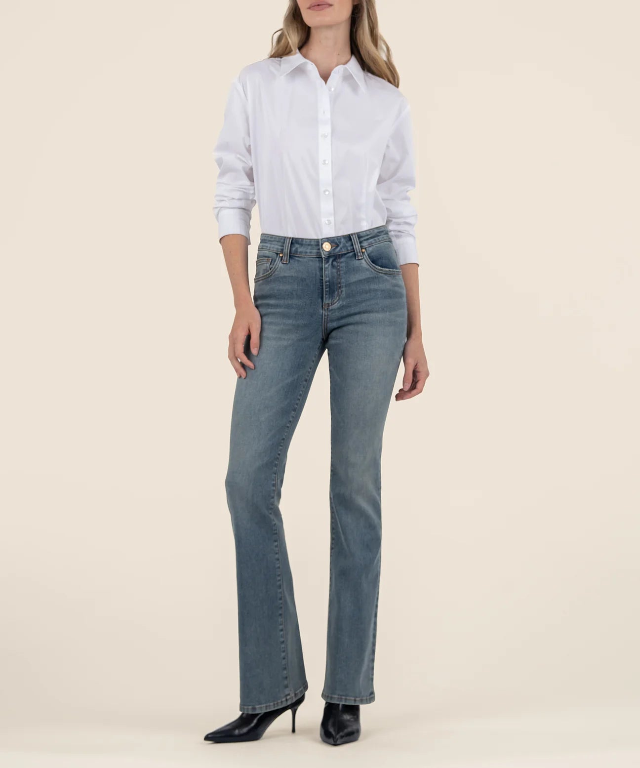 Natalie Mid Rise Flare Pants by Kut from the Kloth in Worthy WashRain Pants