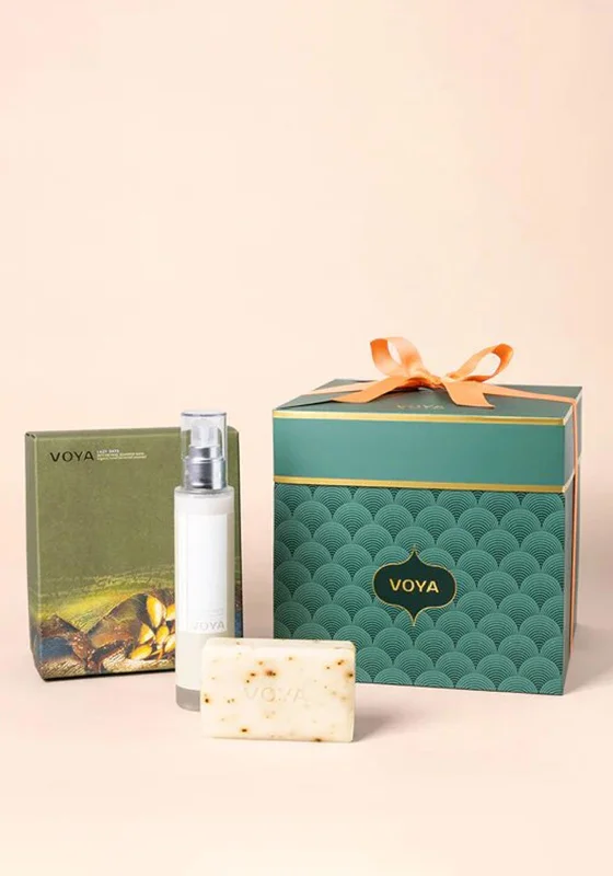 Voya Comfort & Joy Luxury Bathing Gift Set